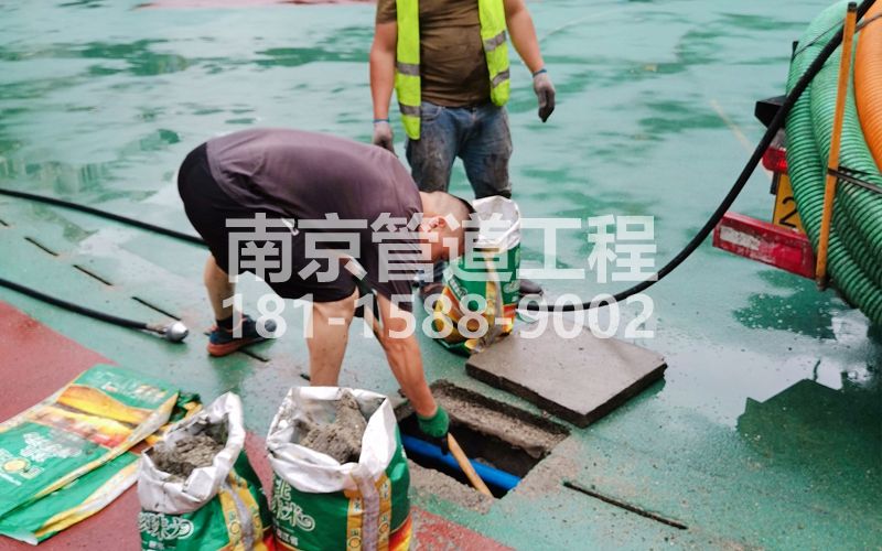 218滨江村管道清淤